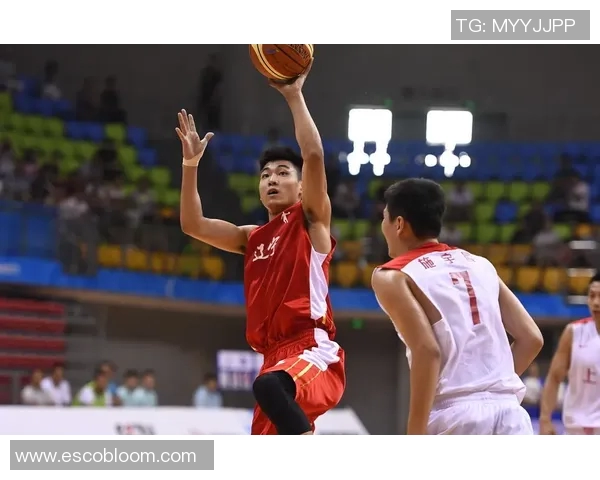 深圳篮球队以95分领跑杯赛积分榜展现强劲实力与团队合作精神